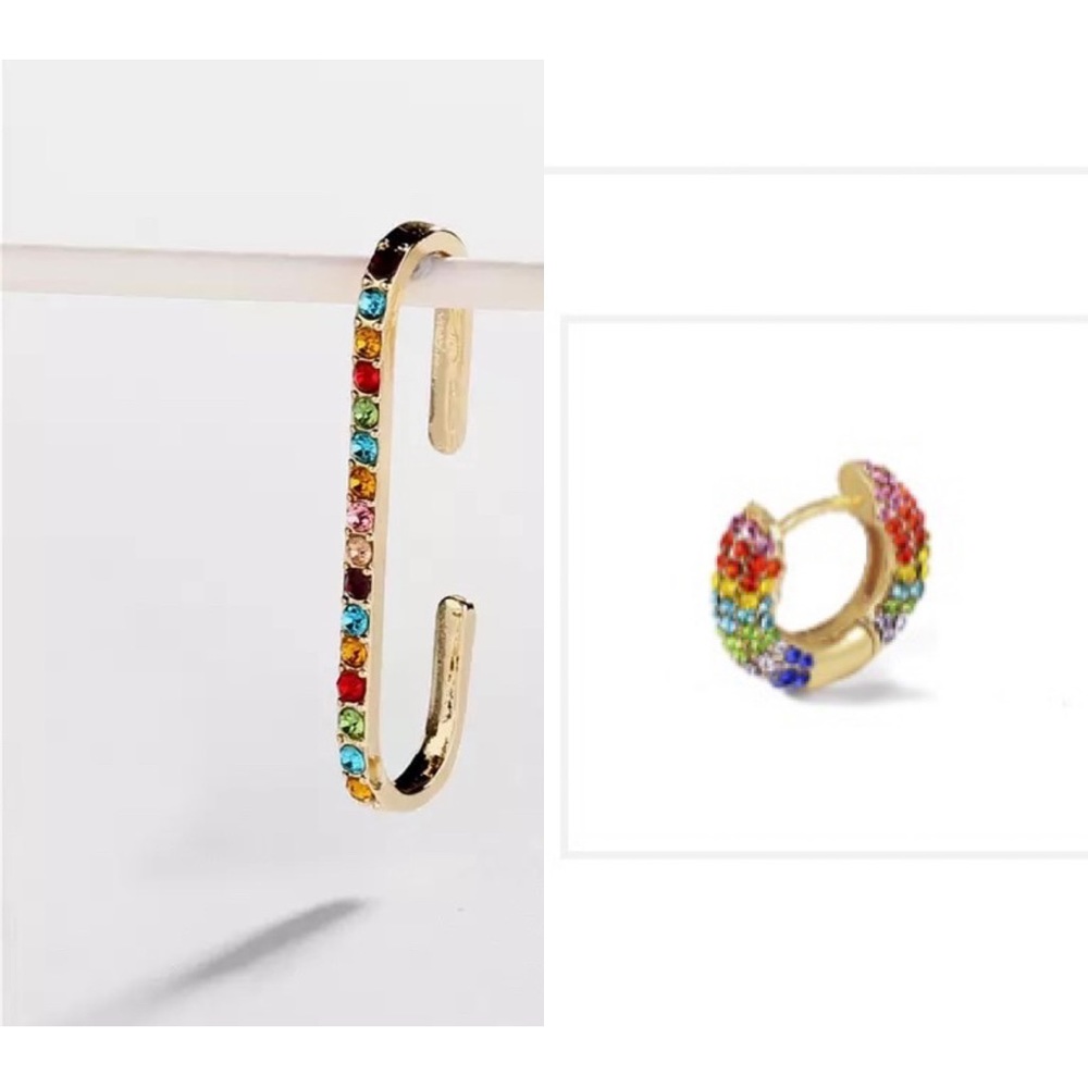 The set of one ear cuff and one earring